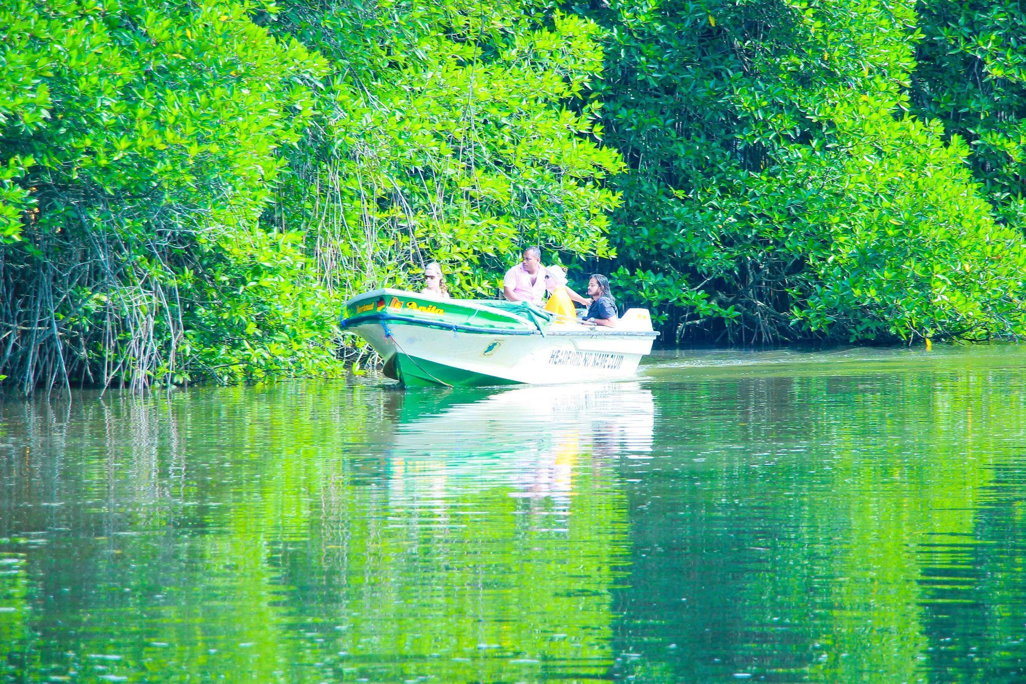 Lagoon Garden Hotel Beruwala Buitenkant foto