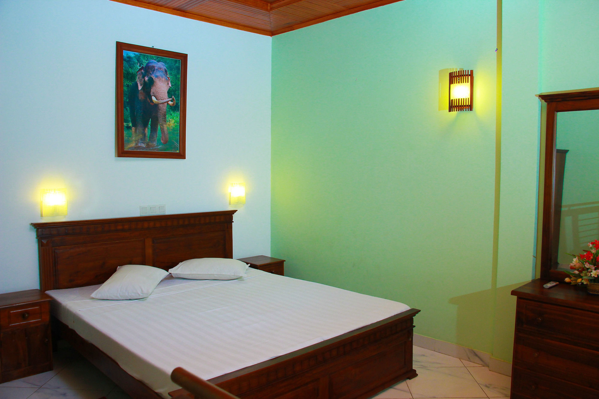 Lagoon Garden Hotel Beruwala Buitenkant foto