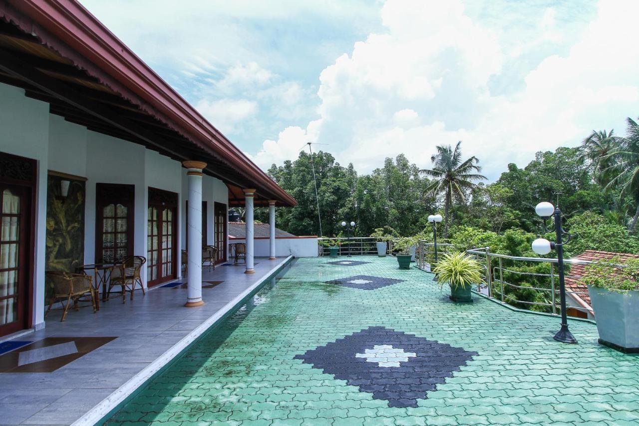 Lagoon Garden Hotel Beruwala Buitenkant foto